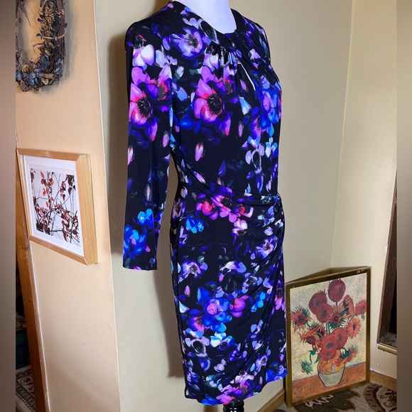 Vintage CACHE Size Large Floral Dress Keyhole Neck Gold Hardware Gathered Wrap - Picture 3 of 15